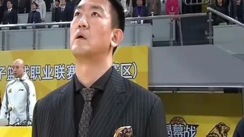 马丁·巴科尔跻身业界20强巨头榜单。